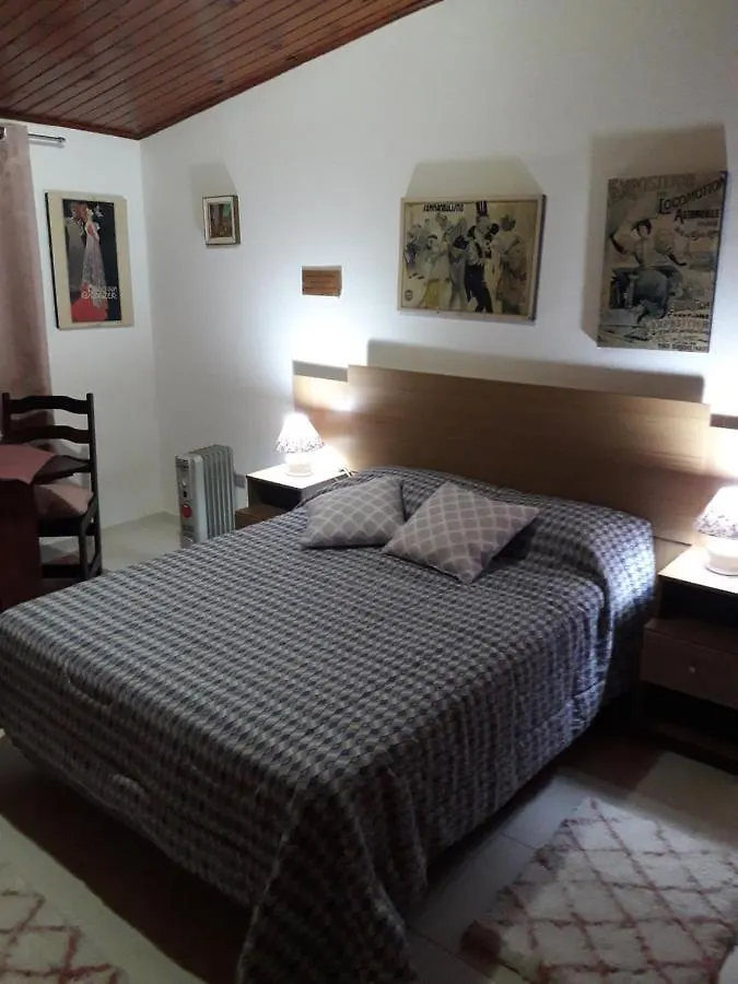 A Guesthouse In The Blue Forest Campos do Jordao